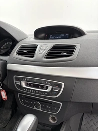 Седан Renault Fluence 2012 года, 780000 рублей, Орёл
