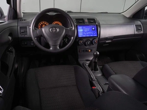 Седан Toyota Corolla 2008 года, 929000 рублей, Воронеж