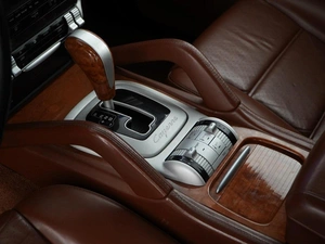 Внедорожник Porsche Cayenne Turbo 2007 года, 1499046 рублей, Москва