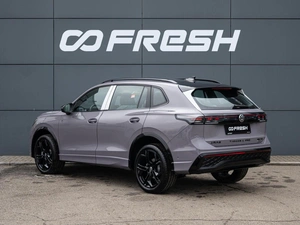 Внедорожник Volkswagen Tiguan L 2025 года, 5500000 рублей, Краснодар