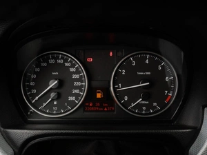 Седан BMW 3 серия 2008 года, 915000 рублей, Тюмень