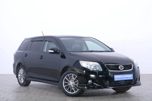 Универсал Toyota Corolla Fielder 2012 года, 1339000 рублей, Омск