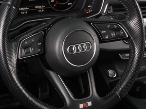 Седан Audi A4 2018 года, 3019000 рублей, Воронеж