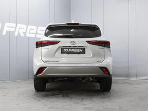 Внедорожник Toyota Highlander 2025 года, 6000000 рублей, Омск