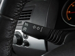 Универсал Opel Astra 2012 года, 819000 рублей, Воронеж