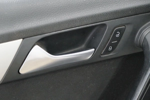 Седан Volkswagen Passat 2012 года, 1469000 рублей, Омск