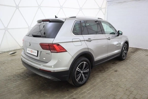 Внедорожник Volkswagen Tiguan 2019 года, 2640000 рублей, Обнинск