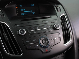 Хетчбэк Ford Focus 2017 года, 1378000 рублей, Воронеж