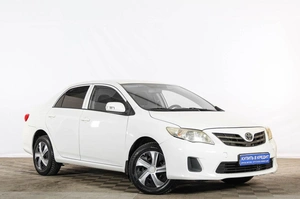 Седан Toyota Corolla 2011 года, 1379000 рублей, Тюмень