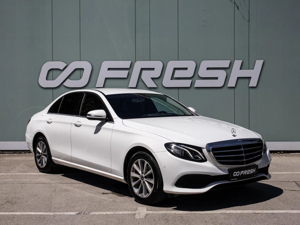 Седан Mercedes-benz E-класс 2019 года, 3129000 рублей, Большой Сочи