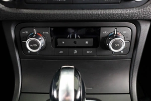 Внедорожник Volkswagen Touareg 2014 года, 1949000 рублей, Пермь