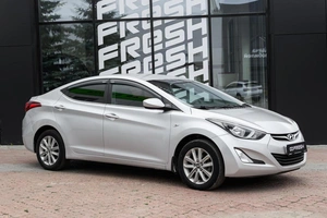 Седан Hyundai Elantra 2015 года, 949000 рублей, Ульяновск