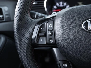 Седан Kia Optima 2013 года, 1599000 рублей, Волгоград