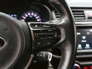 Хетчбэк Kia Rio X-Line 2020 года, 1870000 рублей, Краснодар