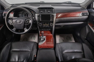 Седан Toyota Camry 2013 года, 1669000 рублей, Томск