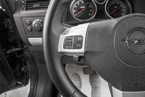 Минивэн Opel Zafira 2006 года, 469000 рублей, Барнаул