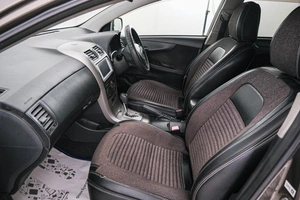 Универсал Toyota Corolla 2011 года, 889000 рублей, Красноярск