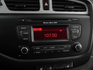 Хетчбэк Kia Ceed 2015 года, 1219000 рублей, Тюмень