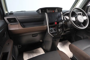 Минивэн Toyota Roomy 2021 года, 1029000 рублей, Новосибирск