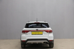 Хетчбэк Kia Rio X-Line 2018 года, 1089000 рублей, Новосибирск