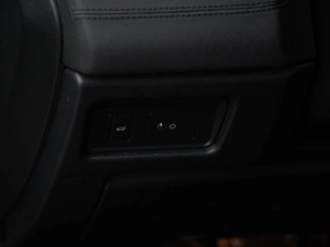 Внедорожник Land Rover Discovery Sport 2019 года, 2341077 рублей, Москва