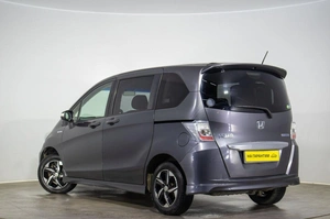 Минивэн Honda Freed 2014 года, 989000 рублей, Оренбург