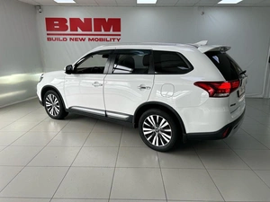 Внедорожник Mitsubishi Outlander 2019 года, 2960000 рублей, Смоленск