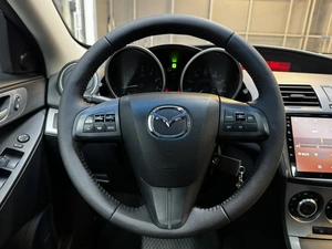Седан Mazda 3 2010 года, 867000 рублей, Красноярск