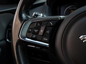 Внедорожник Jaguar F-Pace 2018 года, 4180000 рублей, Краснодар
