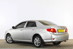 Седан Toyota Corolla 2009 года, 889000 рублей, Тюмень