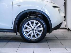 Внедорожник Nissan Juke 2012 года, 1150000 рублей, Красноярск