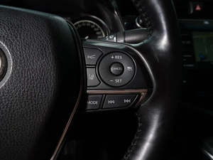 Седан Toyota Camry 2020 года, 2698000 рублей, Тверь