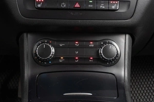 Хетчбэк Mercedes-benz B-класс 2013 года, 1079000 рублей, Петрозаводск