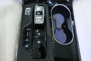 Внедорожник Hyundai Santa Fe 2021 года, 4109000 рублей, Омск