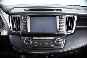Внедорожник Toyota RAV4 2017 года, 2159000 рублей, Пермь