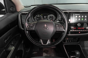 Внедорожник Mitsubishi Outlander 2021 года, 2249000 рублей, Петрозаводск