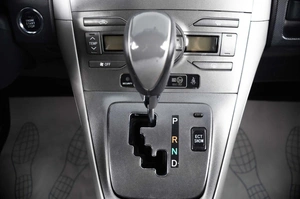 Хетчбэк Toyota Auris 2007 года, 739000 рублей, Пермь