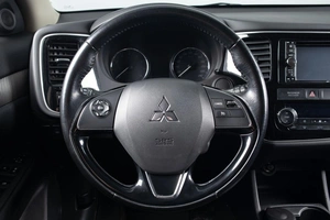 Внедорожник Mitsubishi Outlander 2015 года, 1599000 рублей, Оренбург