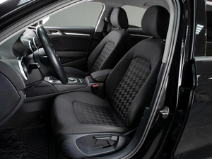 Седан Audi A3 2015 года, 1659000 рублей, Тюмень