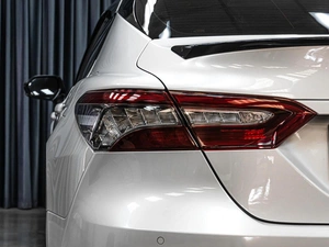 Седан Toyota Camry 2021 года, 3499000 рублей, Тюмень