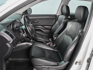 Внедорожник Mitsubishi Outlander 2011 года, 1260000 рублей, Ростов-на-Дону