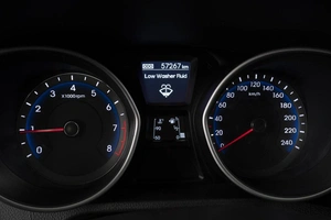 Хетчбэк Hyundai i30 2016 года, 1090000 рублей, Омск