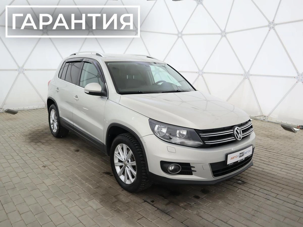 Внедорожник Volkswagen Tiguan 2012 года, 1499000 рублей, Обнинск