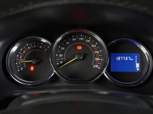 Хетчбэк Renault Sandero Stepway 2016 года, 949000 рублей, Воронеж