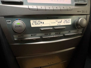 Седан Toyota Camry 2007 года, 995000 рублей, Абакан