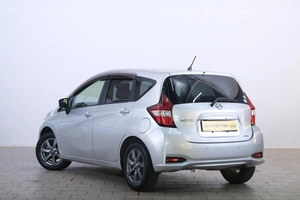 Хетчбэк Nissan Note 2018 года, 1179000 рублей, Омск