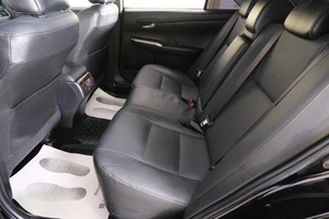 Седан Toyota Camry 2016 года, 1729000 рублей, Омск