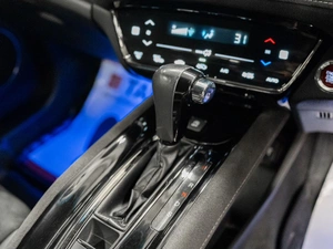 Внедорожник Honda Vezel 2016 года, 1800000 рублей, Красноярск