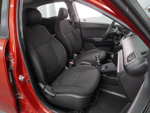 Седан Kia Rio 2012 года, 899000 рублей, Воронеж