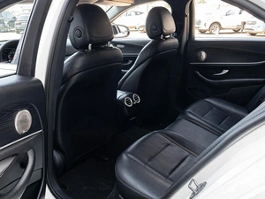 Седан Mercedes-benz E-класс 2018 года, 1850000 рублей, Краснодар